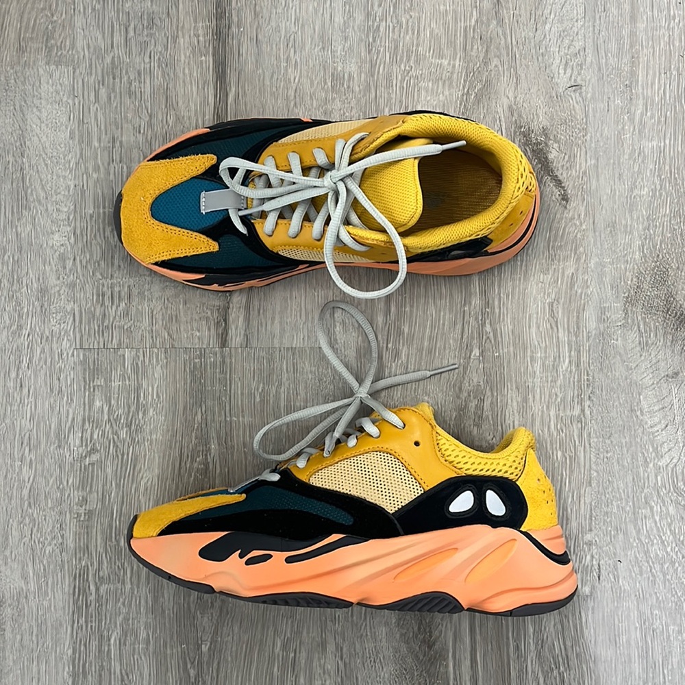 Yeezy Boost 700 Sun